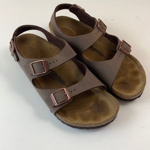Nearly New! Birkenstock Roma Kids - Mocha - Y3
